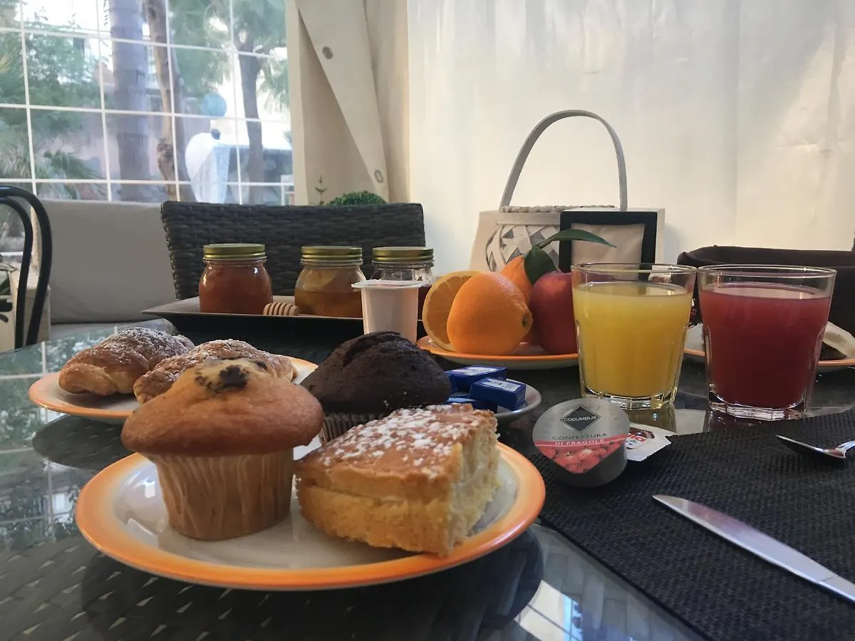 B&B Liberty 900 Catania 3*,  Italien