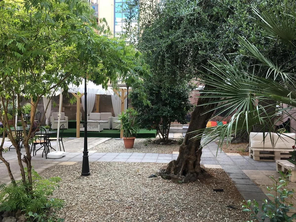 B&B Liberty 900 Catania Frühstückspension